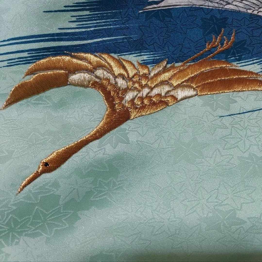 金駒刺繍 仕付け糸