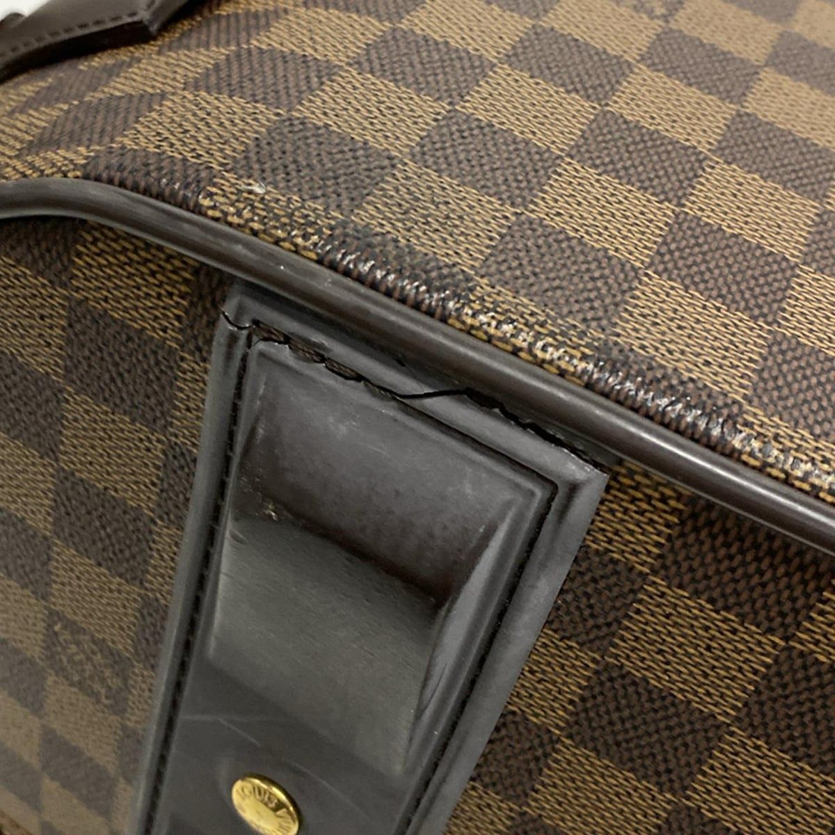 VUITTON