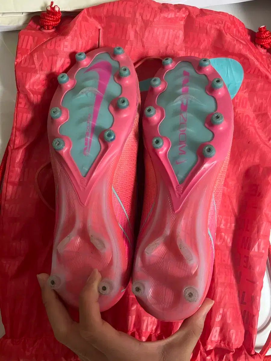 ナイキ ベイパー 16 エリート ag 270 サイズ