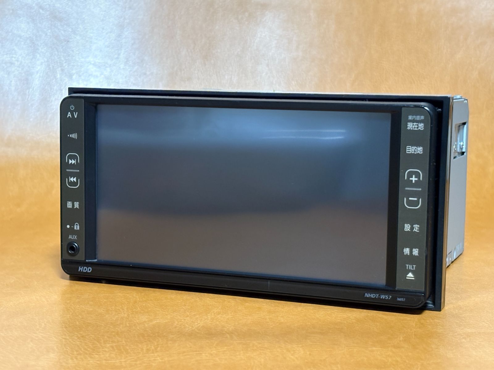 トヨタ NHDT-W57 1FC46367 ☆NHDT-W57☆ トヨタ純正 2013年データ HDDナビ リフレッシュナビ 動作