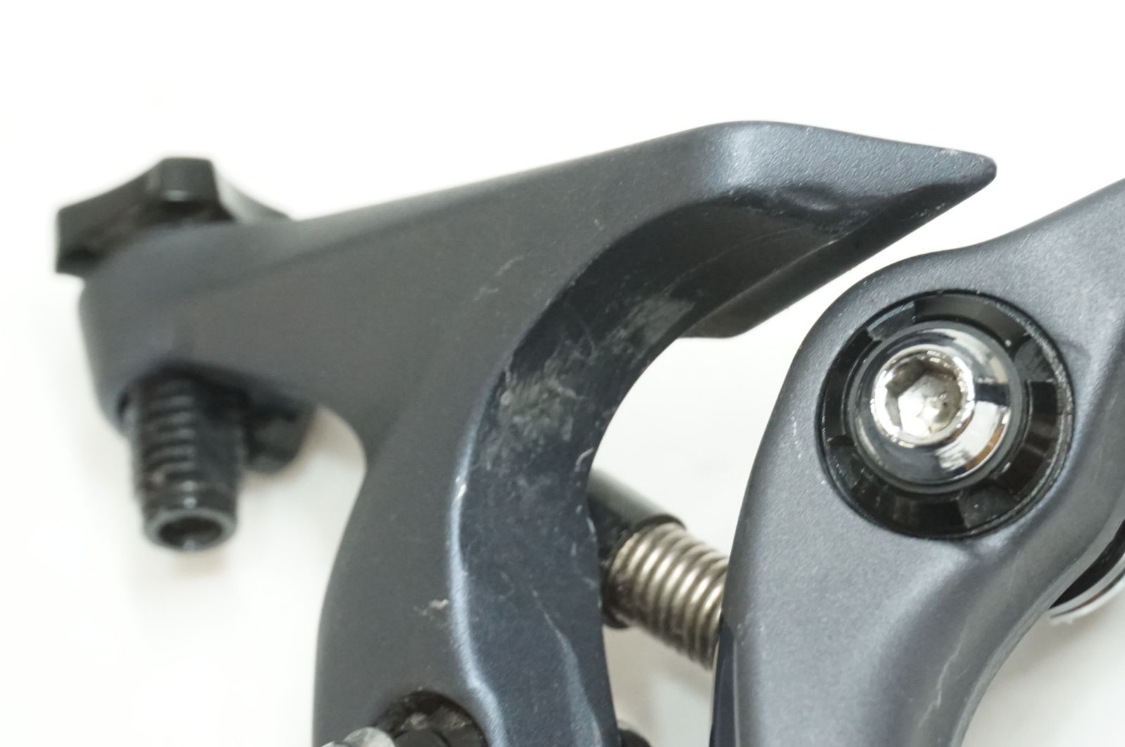 ダイレクトマウントブレーキ