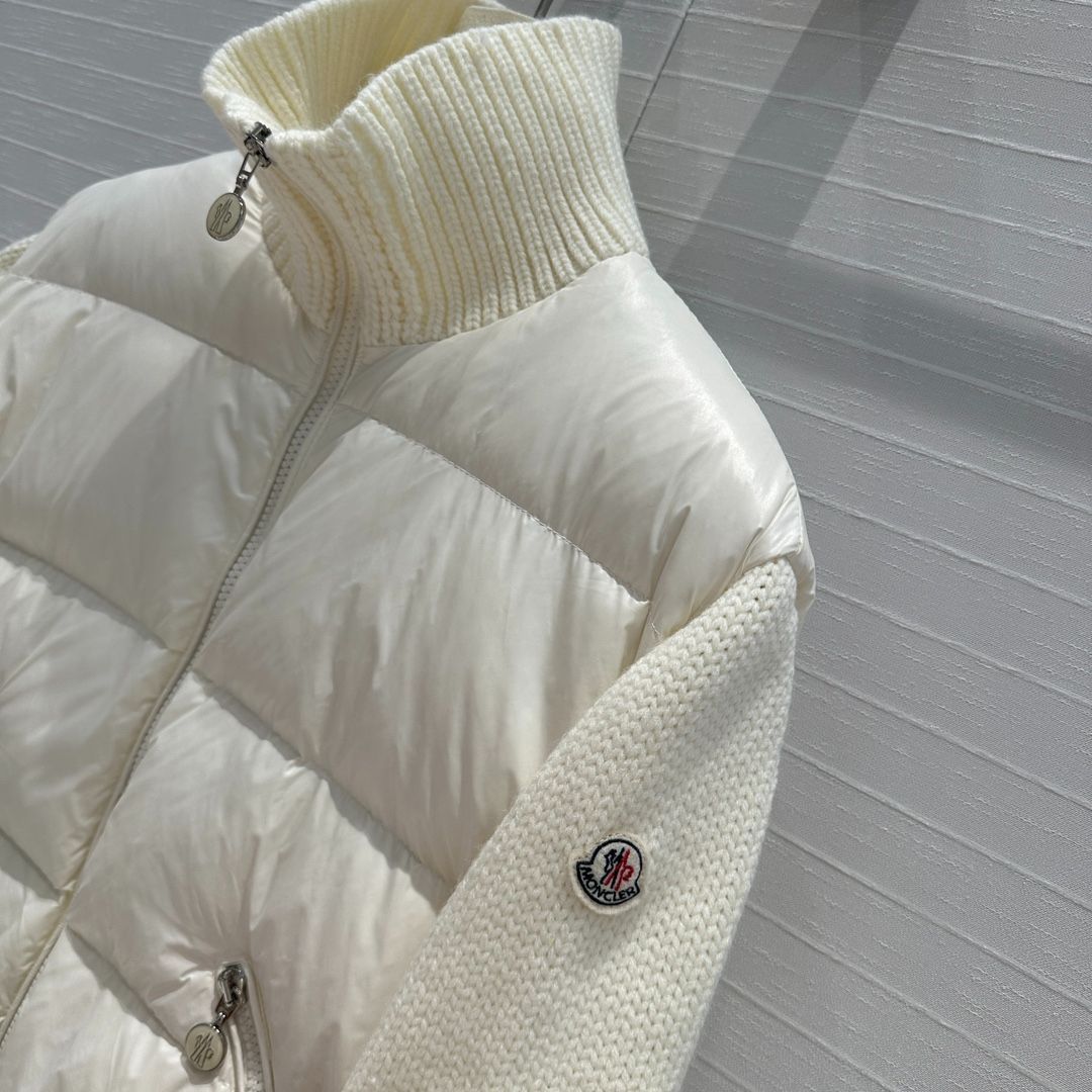 MONCLER モンクレール ダウンジャケット｜本日限定特価｜新品未
