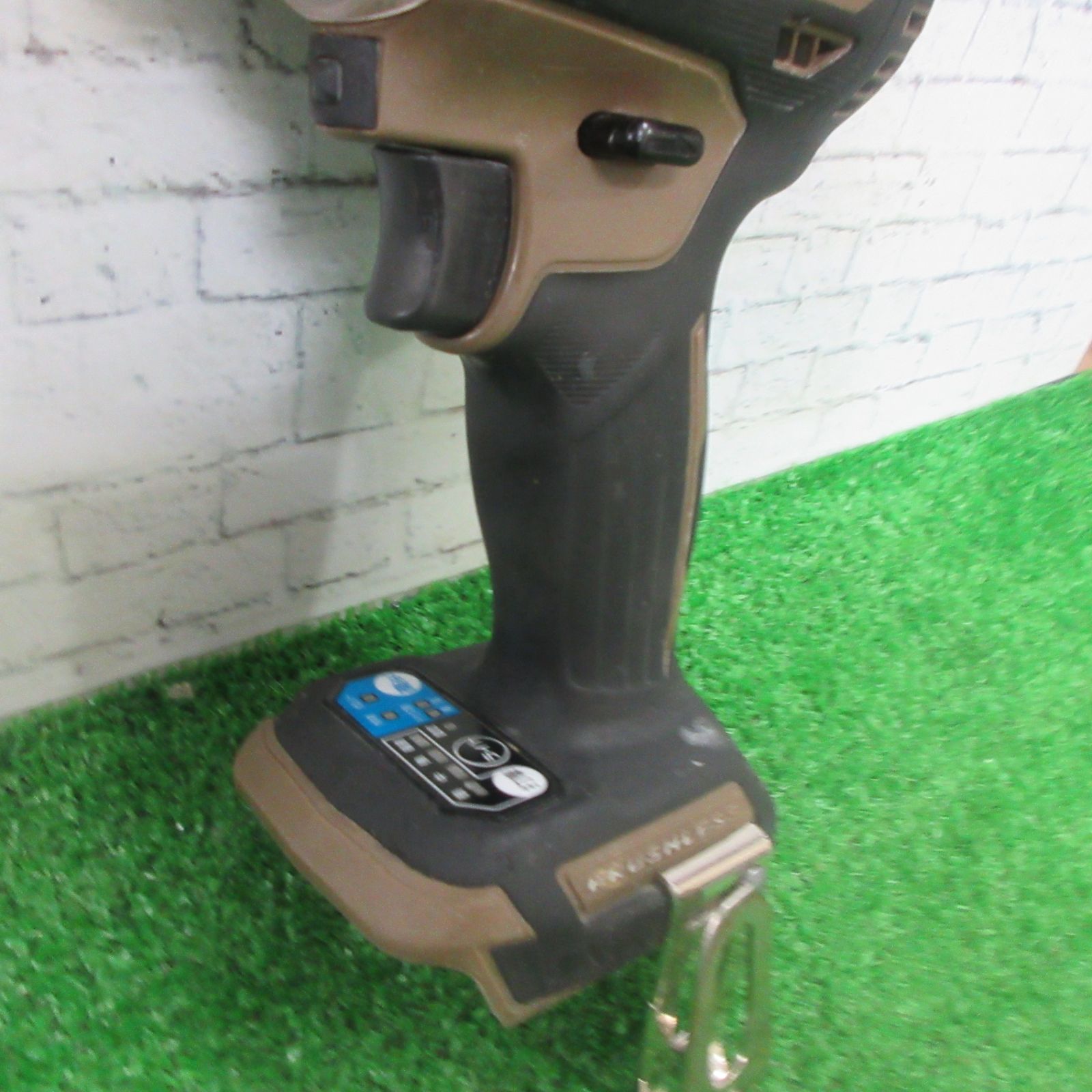 マキタ(makita) コードレスインパクトドライバー TD161DRMXAB【町田店】 マキタ(makita) コードレスインパクトドライバー TD161DRMXAB