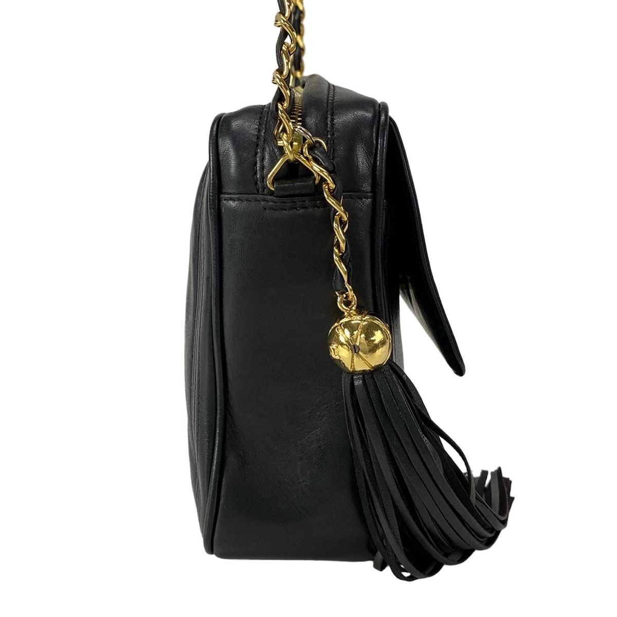 【タッセルもアクセントに♪】CHANEL ショルダーバッグ CHANEL シャネル マトラッセ エナメル チェーンショルダーバッグ