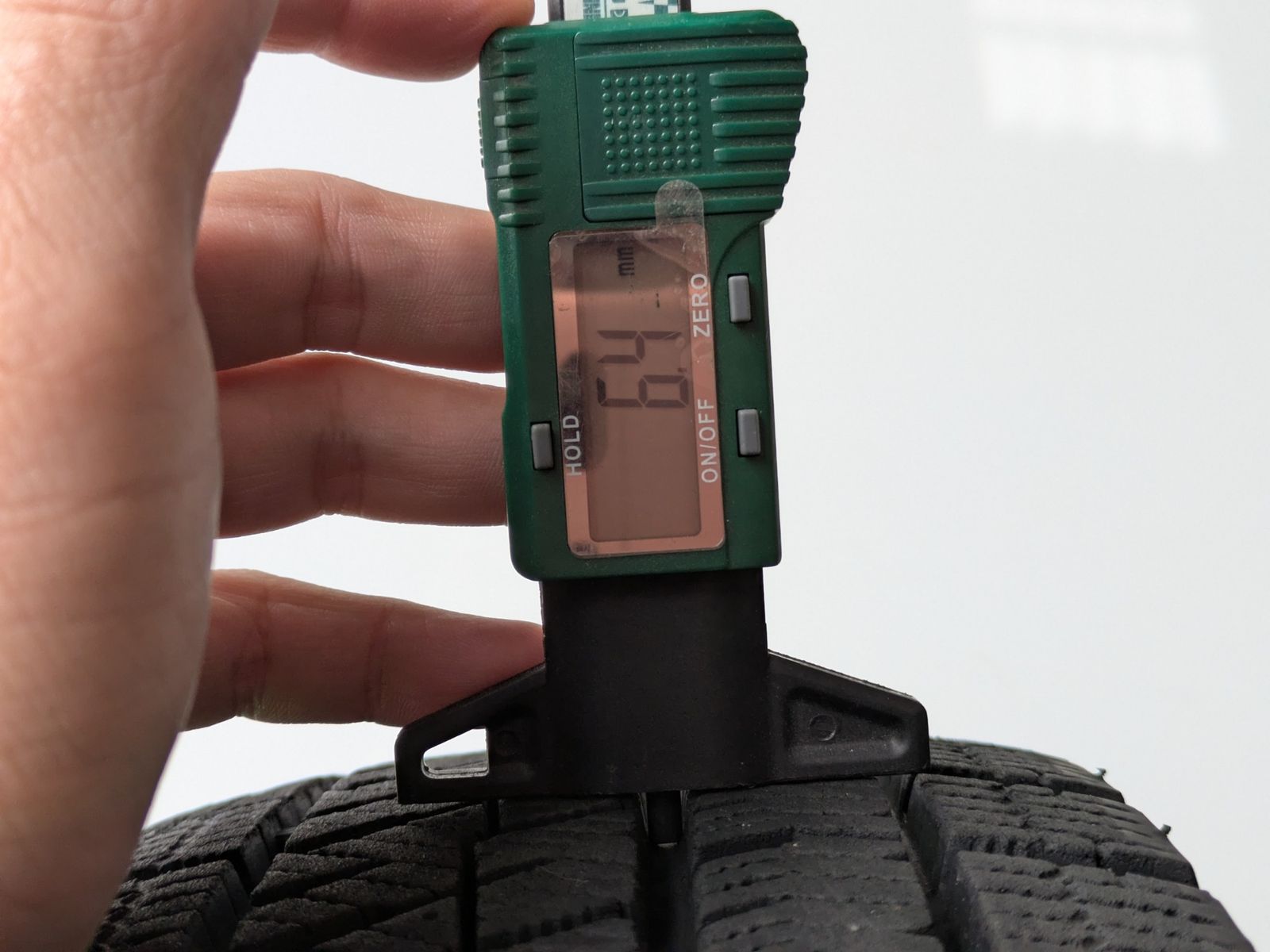 ブリザックVRX2 14インチアルミホイール付きスタッドレスタイヤ4本