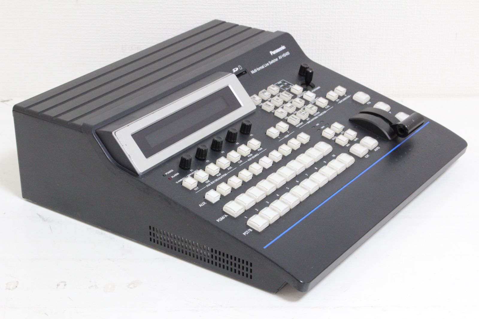 □希少品□PANASONIC AV-HS400N マルチフォーマット・ライブ