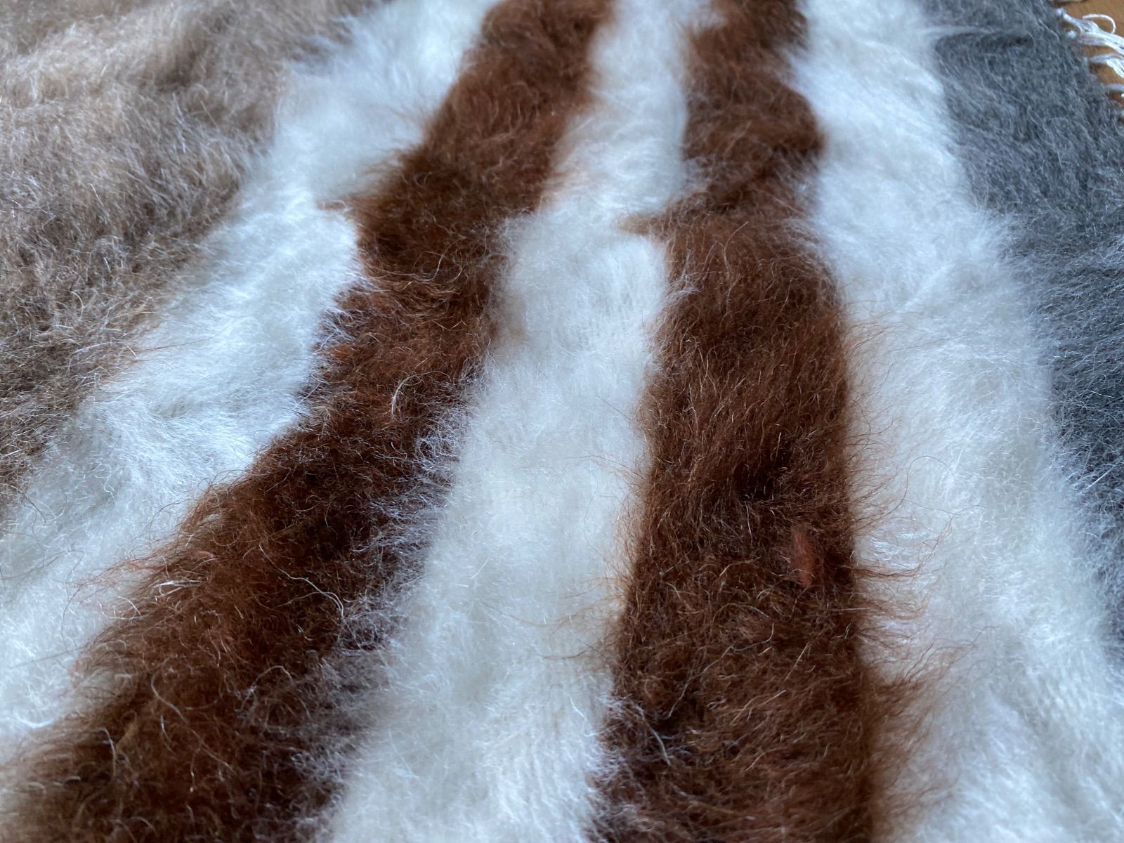 トルコ発 の為再々入荷