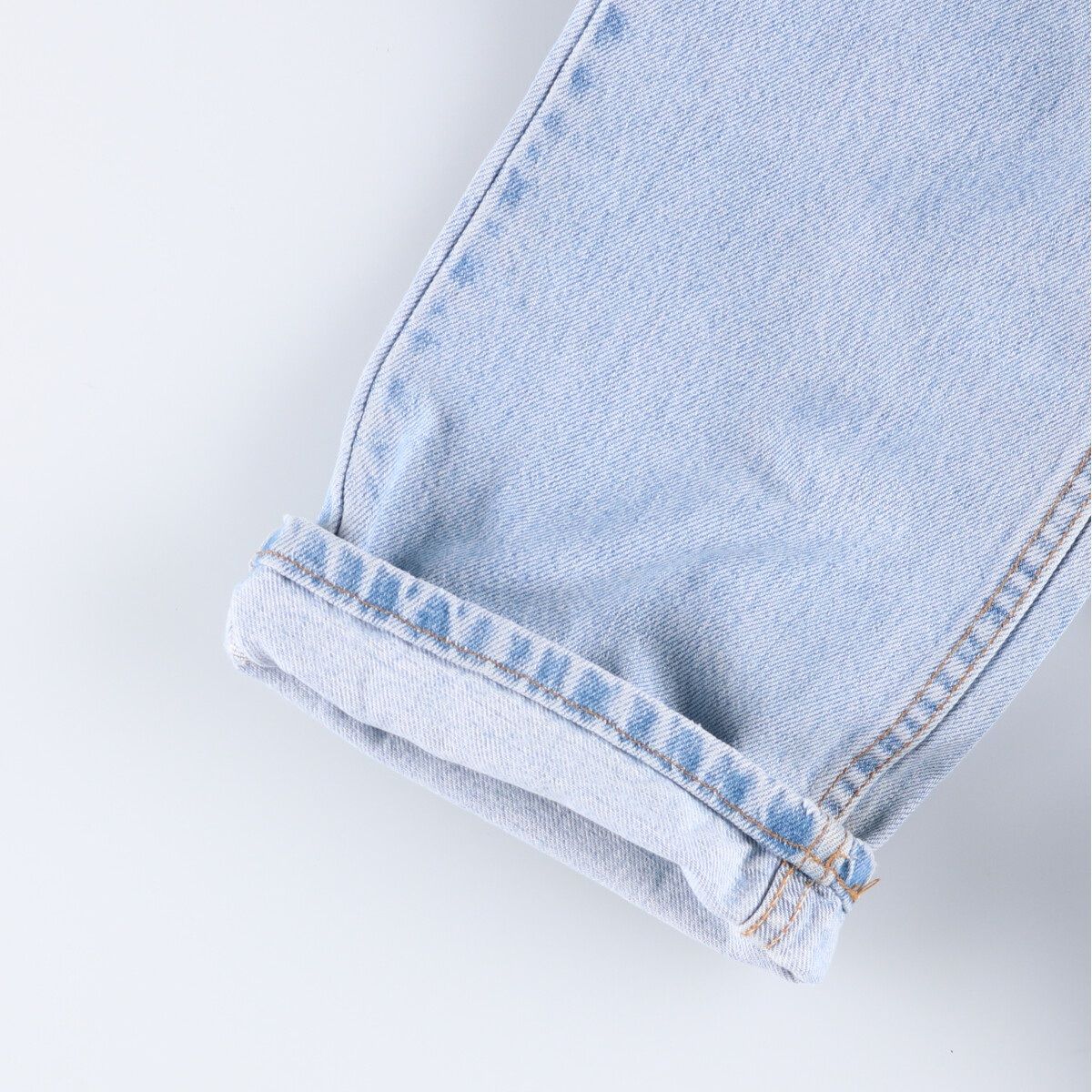 リーバイス Levi