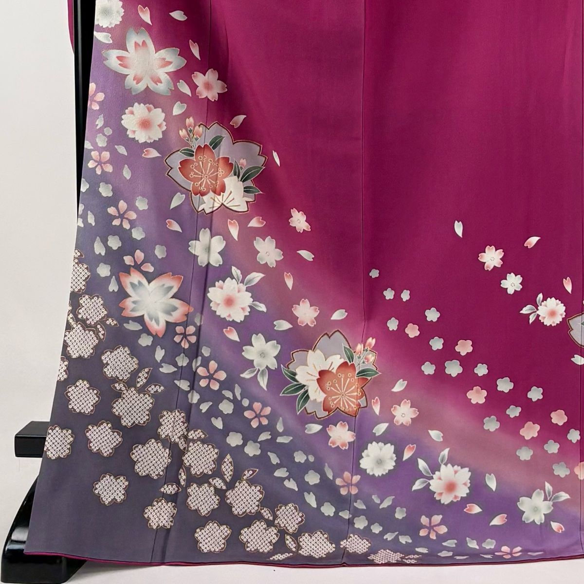振袖 身丈171cm 裄丈69.5cm L 袷 袋帯フルセット 桜 桜の花びら 金彩 ぼかし 濃ピンク 正絹 秀品