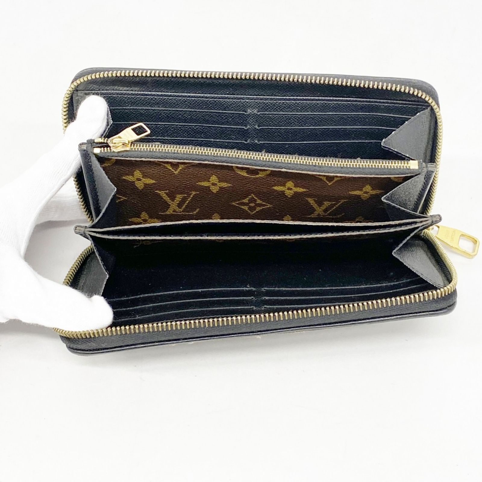 Vuitton ルイ