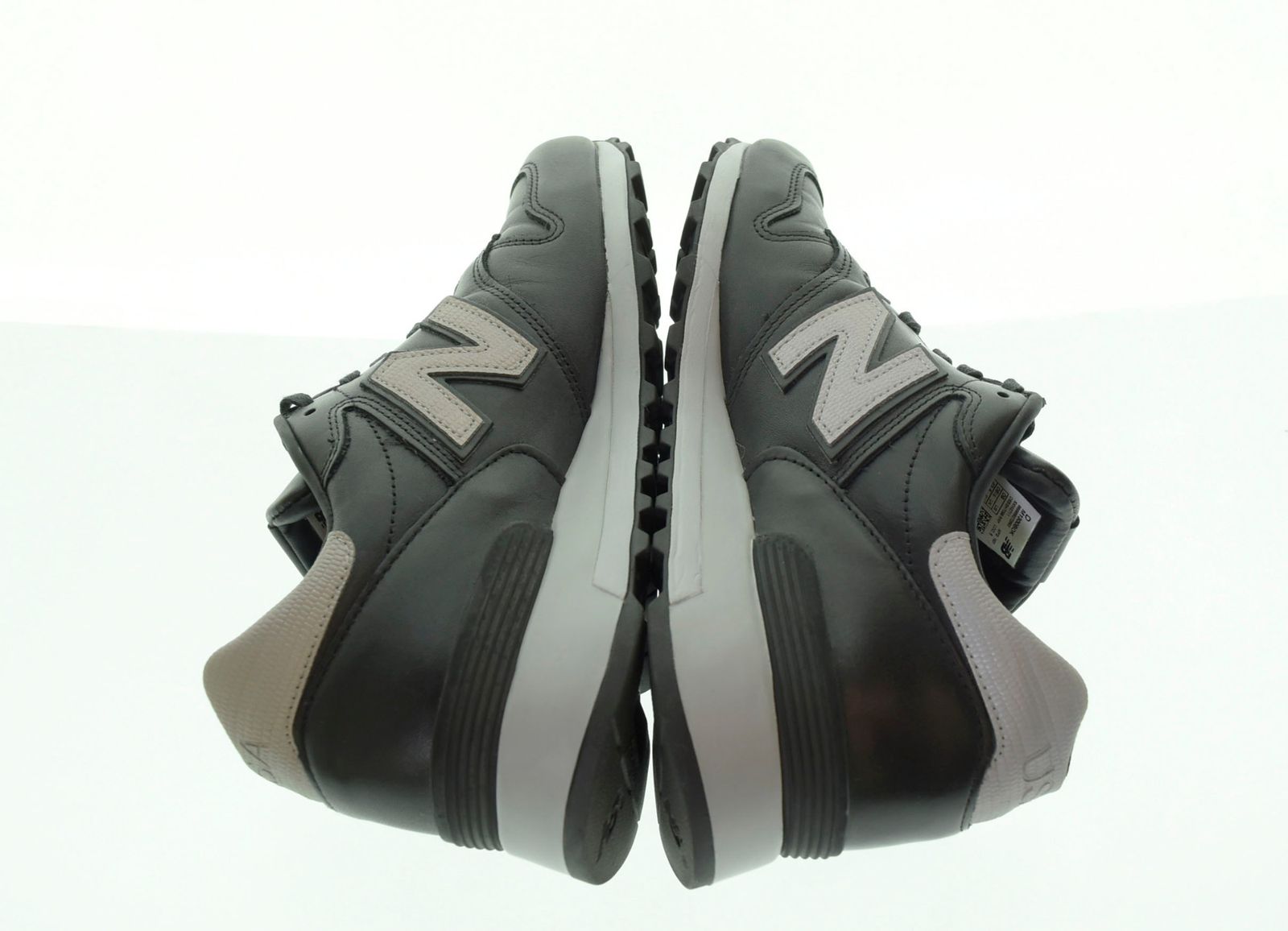 ニューバランス　ホーウィンレザー M1300B HORWEEN LEATHER 機能性と高級感の最高傑作、NEW BALANCE M1300入荷致しました