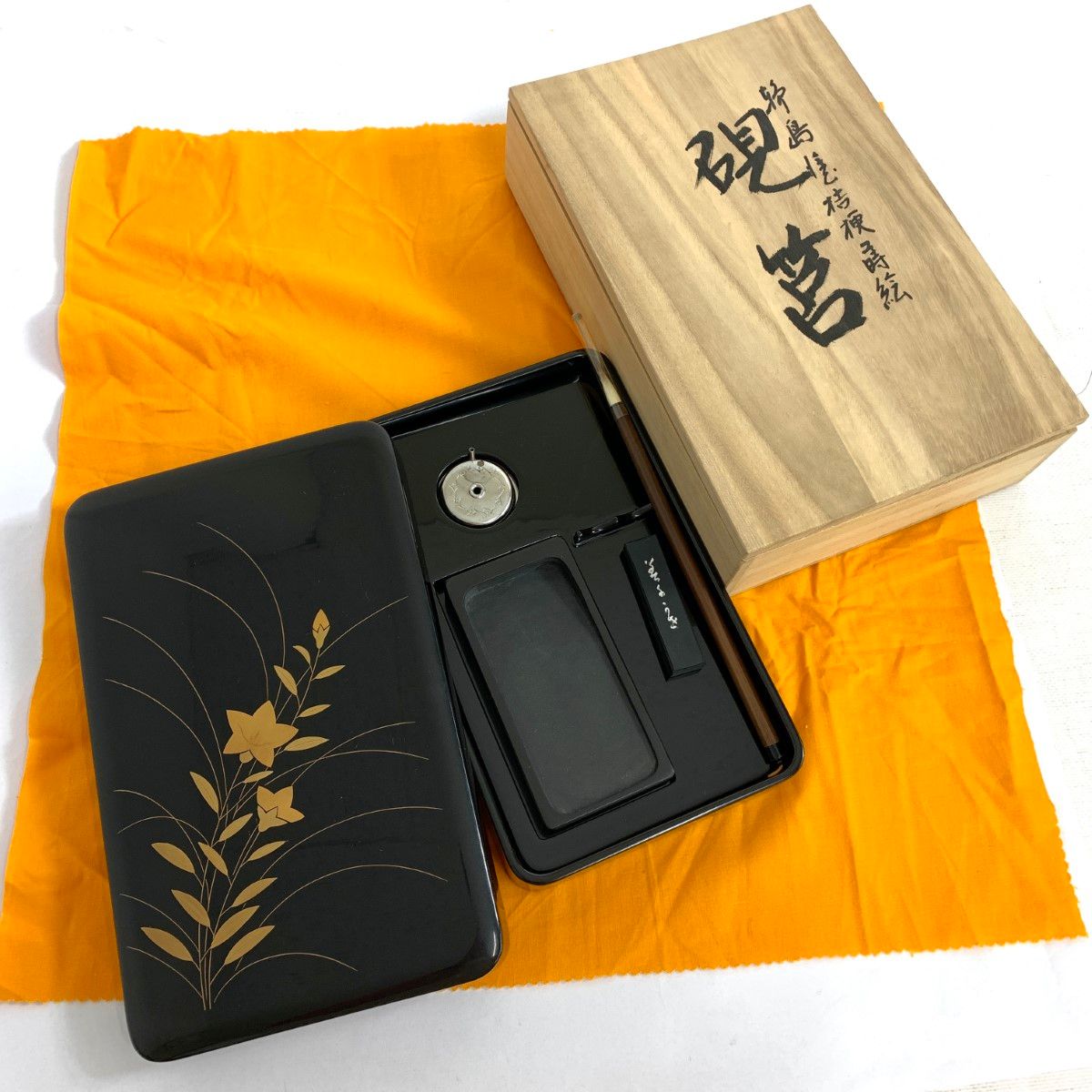 輪島塗 寿光斎  硯筥(箱) 共箱付  ブラック   　240001123356