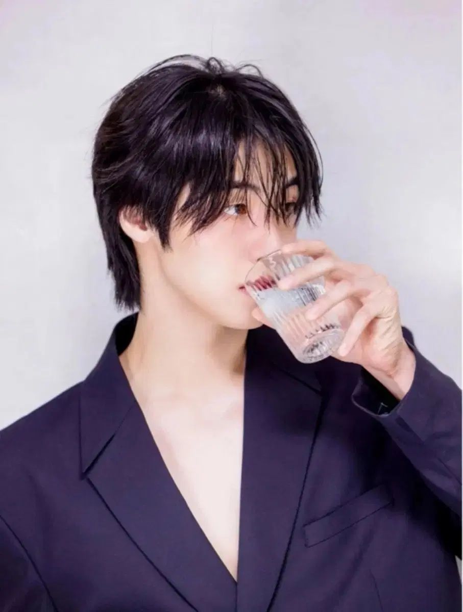 N.Flying スンヒョプ [LAYERS OF SCENT]2セット ktown4u.com : [PHOTOBOOK] Lee Seung Hyub (N.Flying