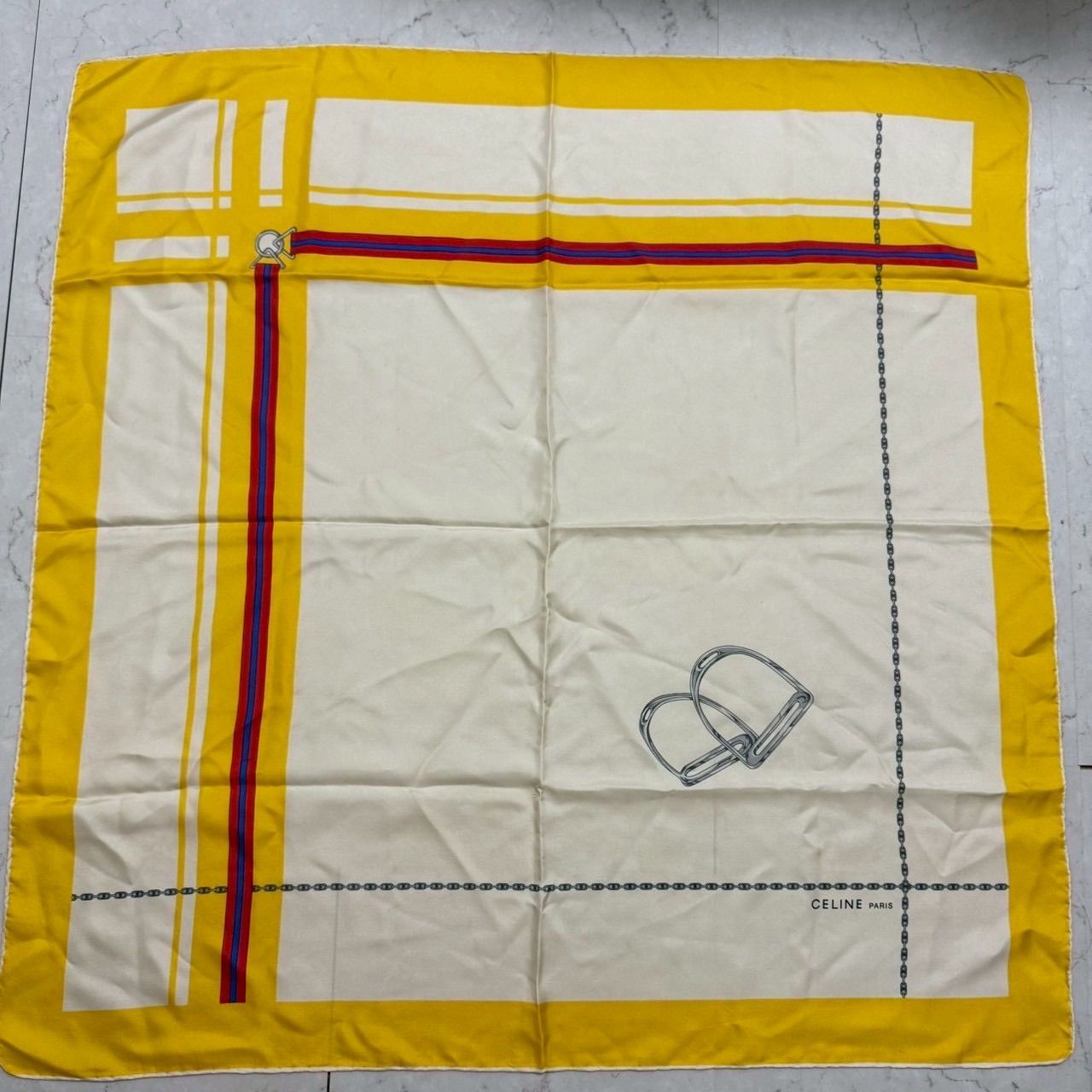 セリーヌ CELINE チェーン柄 シルクスカーフ イエロー×ホワイト