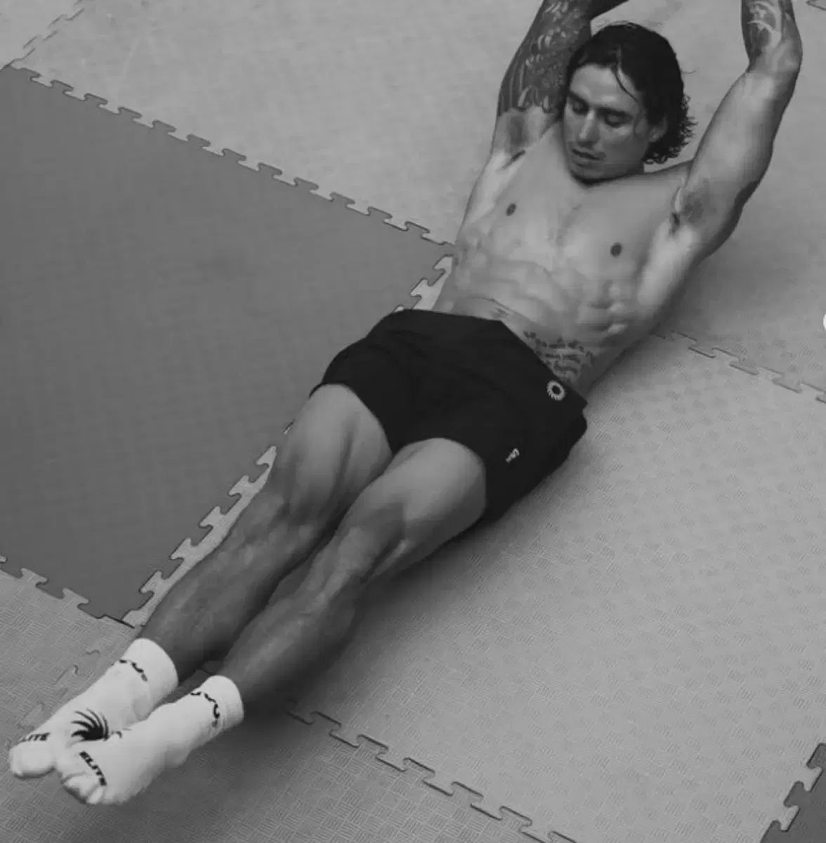 UVU トレーナー ショートパンツ 黒 L UVU club トレーニングショーツ