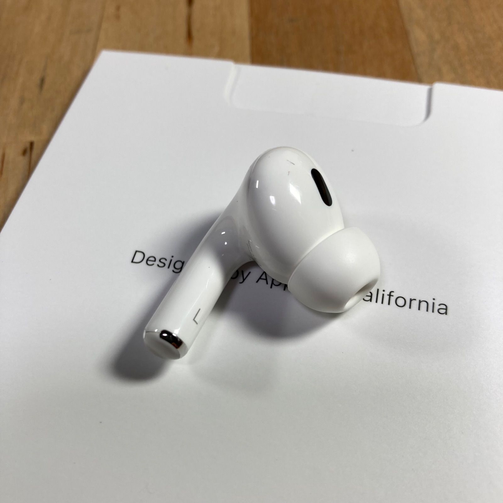 ジャンク】Apple AirPods Pro2 充電ケース付き(SM12 - メルカリ