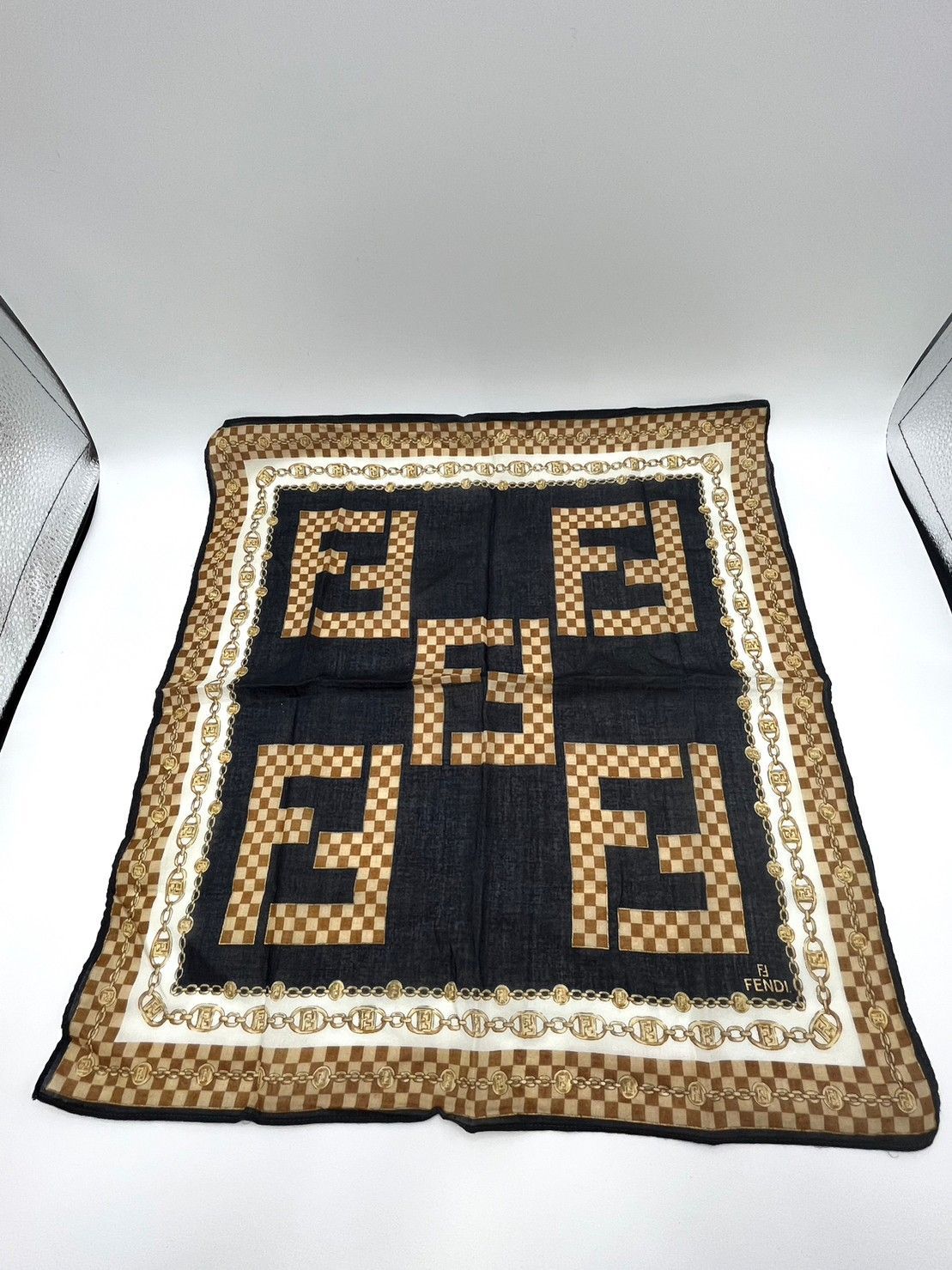 FENDI フェンディ ハンカチ バンダナ ブラック×ブラウン ズッカ柄  