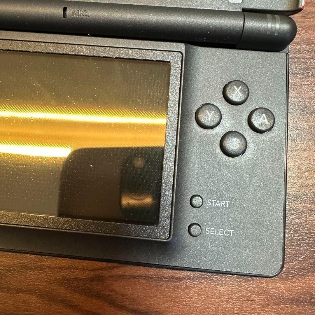 本体 クリムゾンブラック