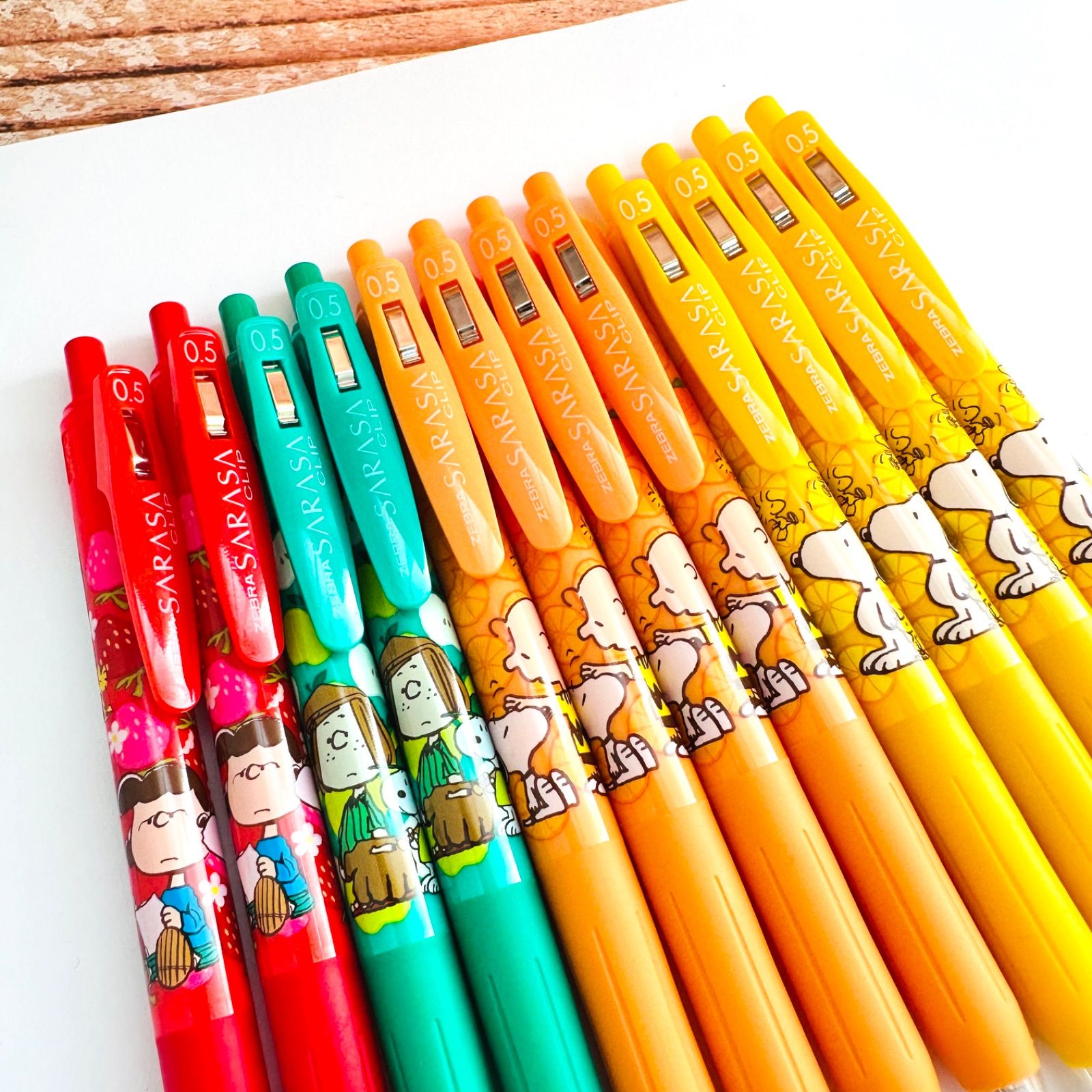 数量限定 新品未使用！SARASA  サラサクリップ ボールペン　スヌーピー サラサクリップ スヌーピー 香りつき【ゼブラ サラサクリップ