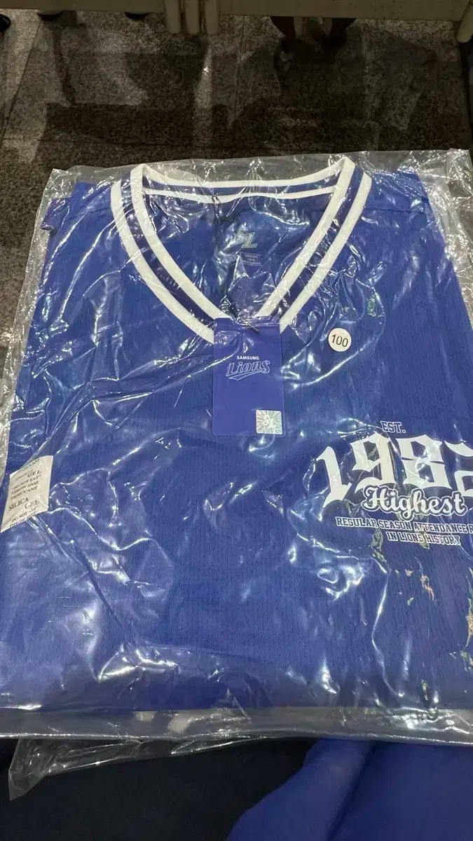 Samsung サムスン 観客数が最も多い Tシャツ 100 3 腸 まとめ売り 販売