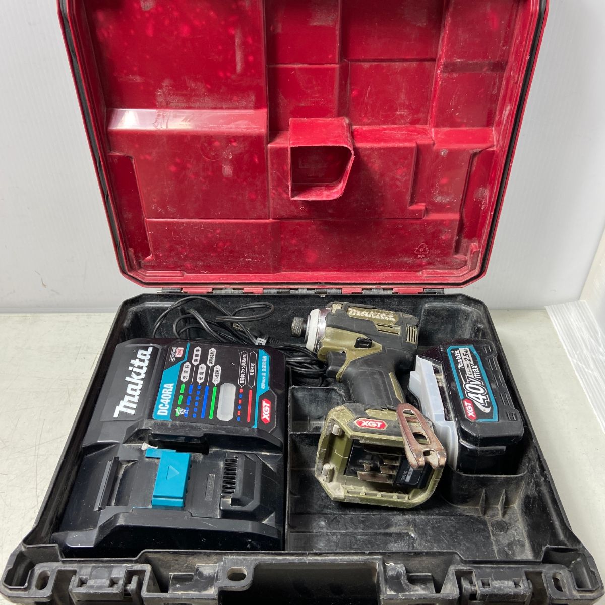 ΦΦMAKITA マキタ インパクトドライバ TD001G オリーブ