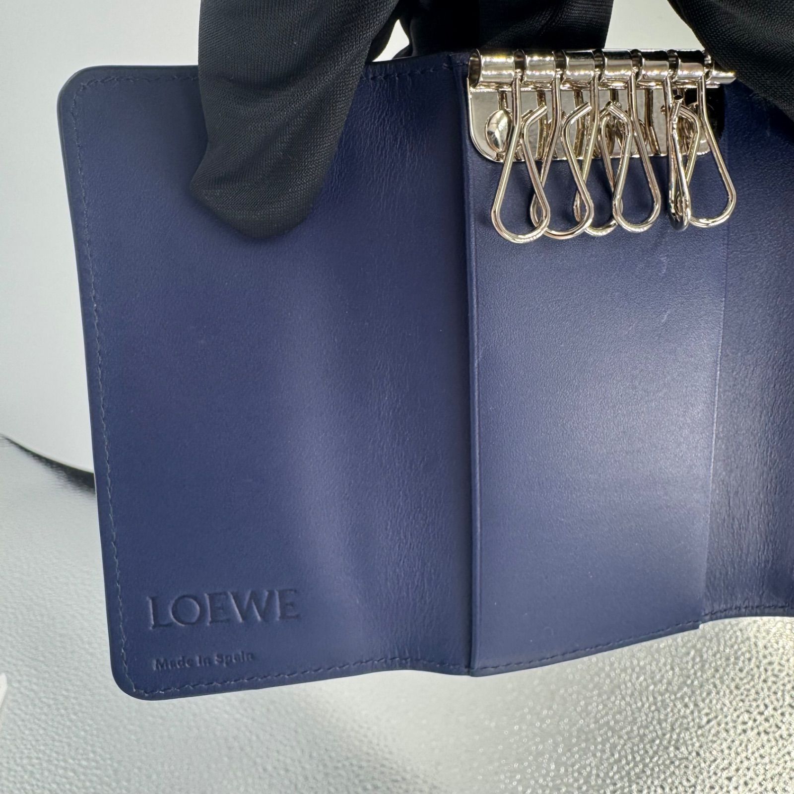 LOEWE キーケース ブルー レザー - メルカリ