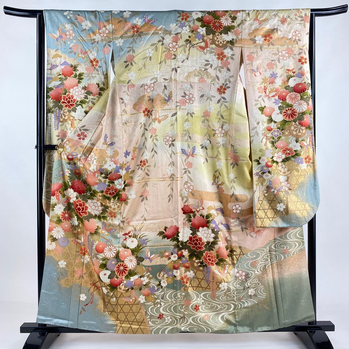振袖 身丈157cm 裄丈64cm M 袷 花ぐるま 蝶 金彩 ぼかし 薄ピンク 正絹 名品
