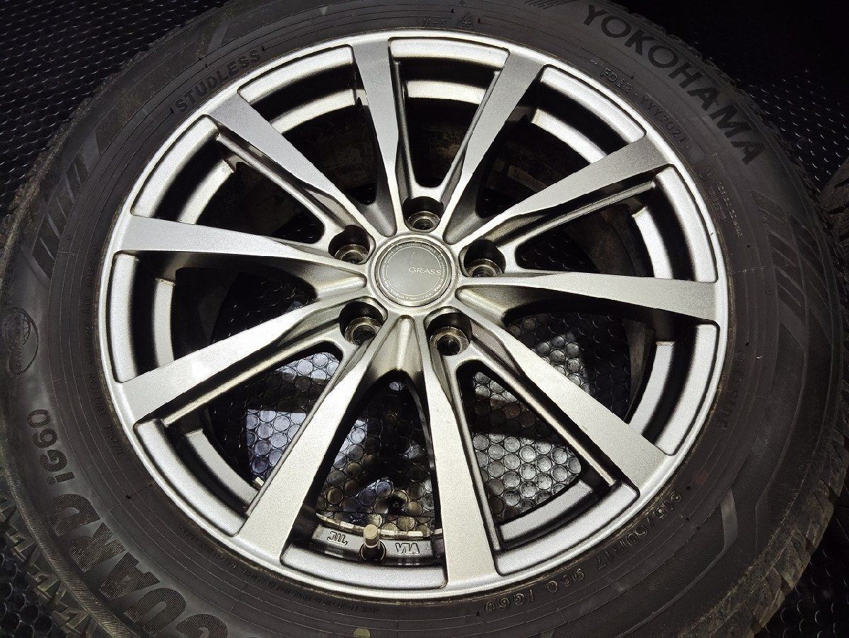 YK ice GUARD iG60 215 60R17 スタッドレス YFC GRASS 17インチ 7J5HPCD114.3 48 21年製 バリ溝 C-HR エスティマ等 KTL532