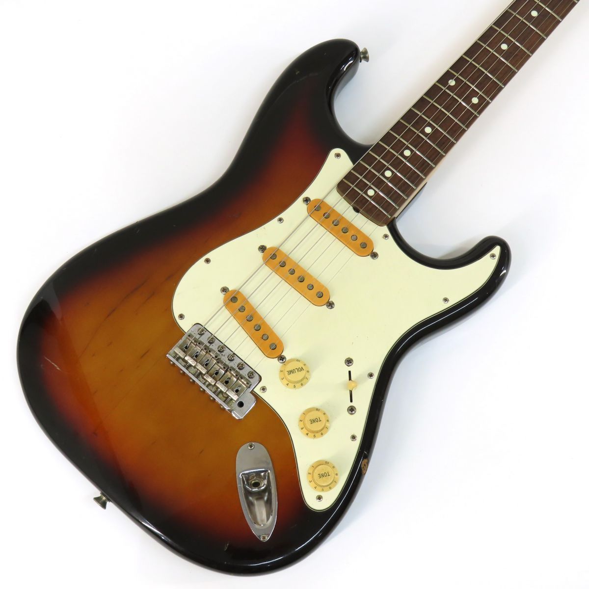 Fender Japan フェンダージャパン STD-62 サンバースト 1984-1987年製 ストラトキャスター エレキギター ※中古