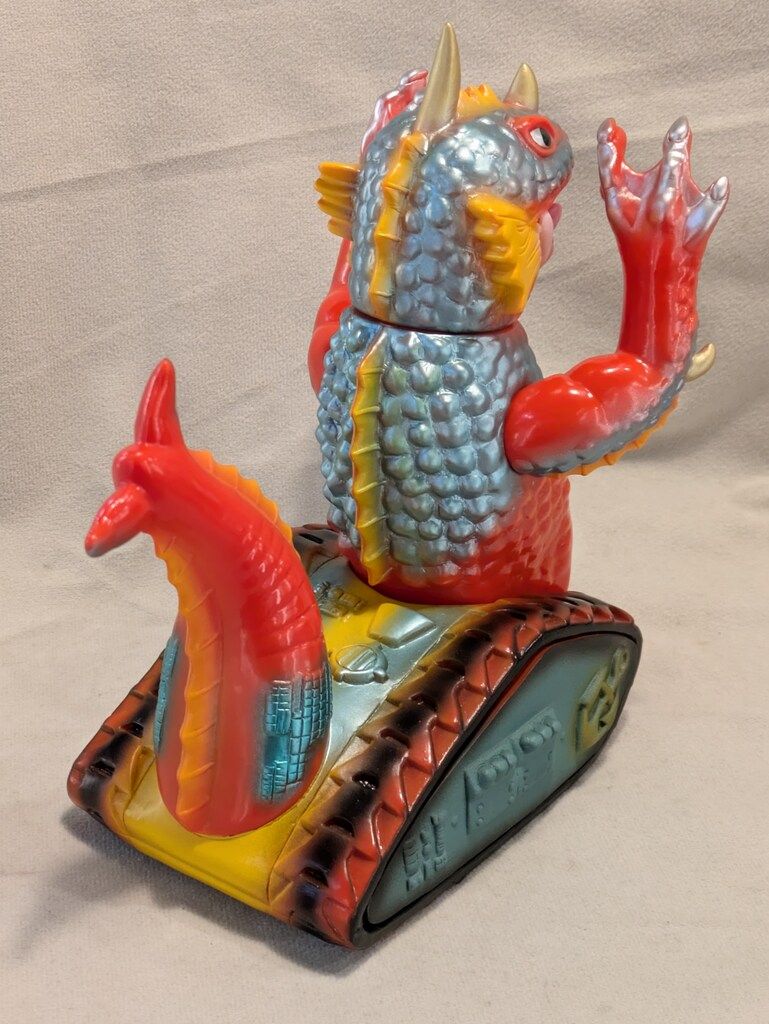 MANDARAKE まんだらけの怪獣シリーズ YS企画 海獣戦車アギラス