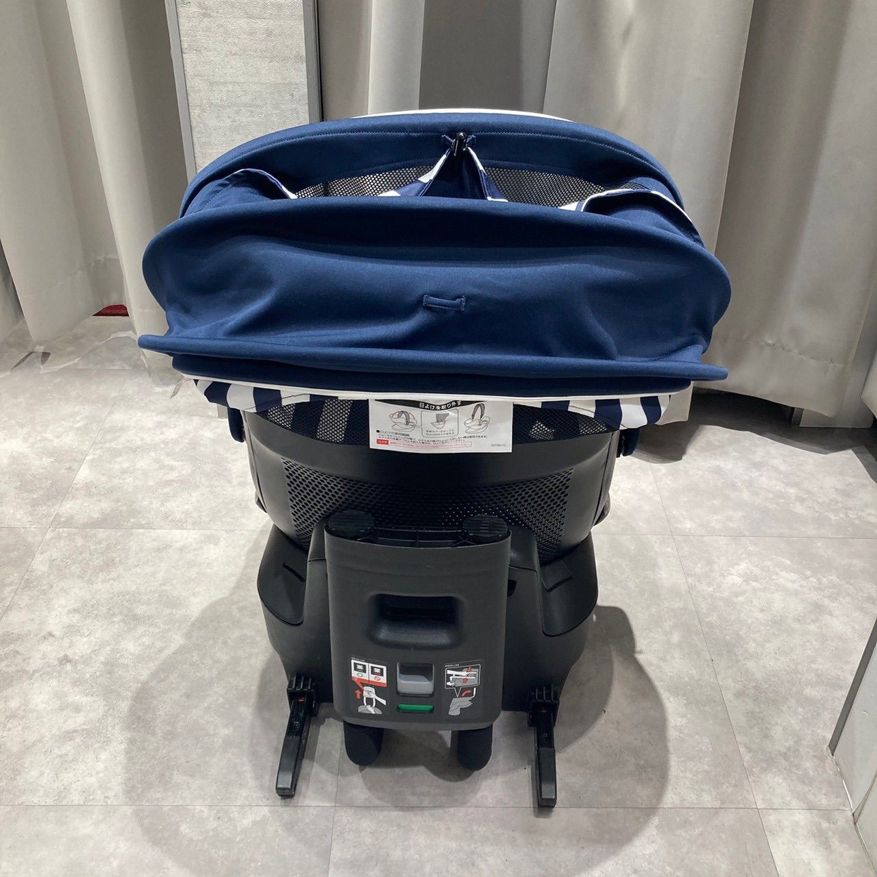 エールべべ ISOFIX チャイルドシート クルット4oui ウィ BF890 - メルカリ