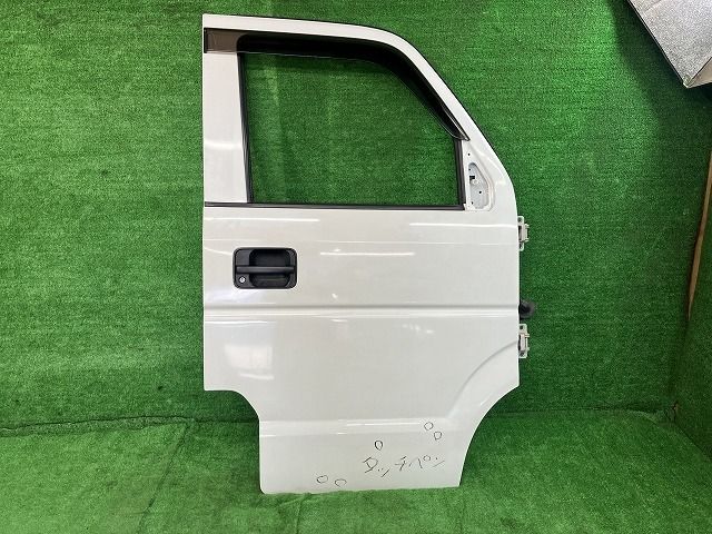 20年 DA64V エブリィ 右フロントドア 26U [No.187359] 2025年最新Yahoo!オークション -da64v 右フロントドアの中古品・新品