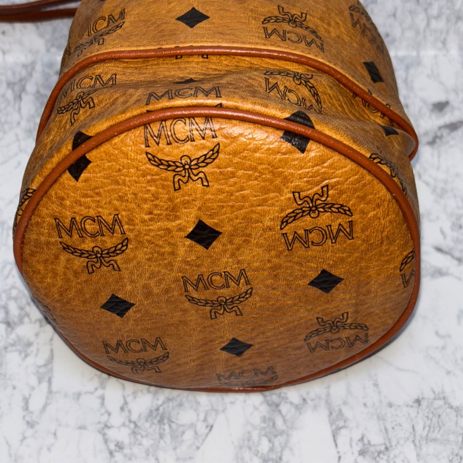 MCM エムシーエム ショルダーバッグ トートバッグ 巾着 バケツ型