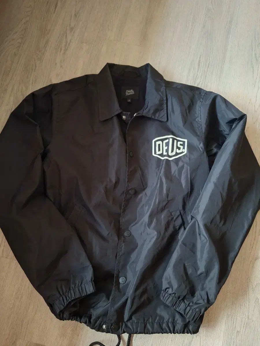 DEUS EX MACHINA(デウスエクスマキナ) エックス Deus Ex Machina