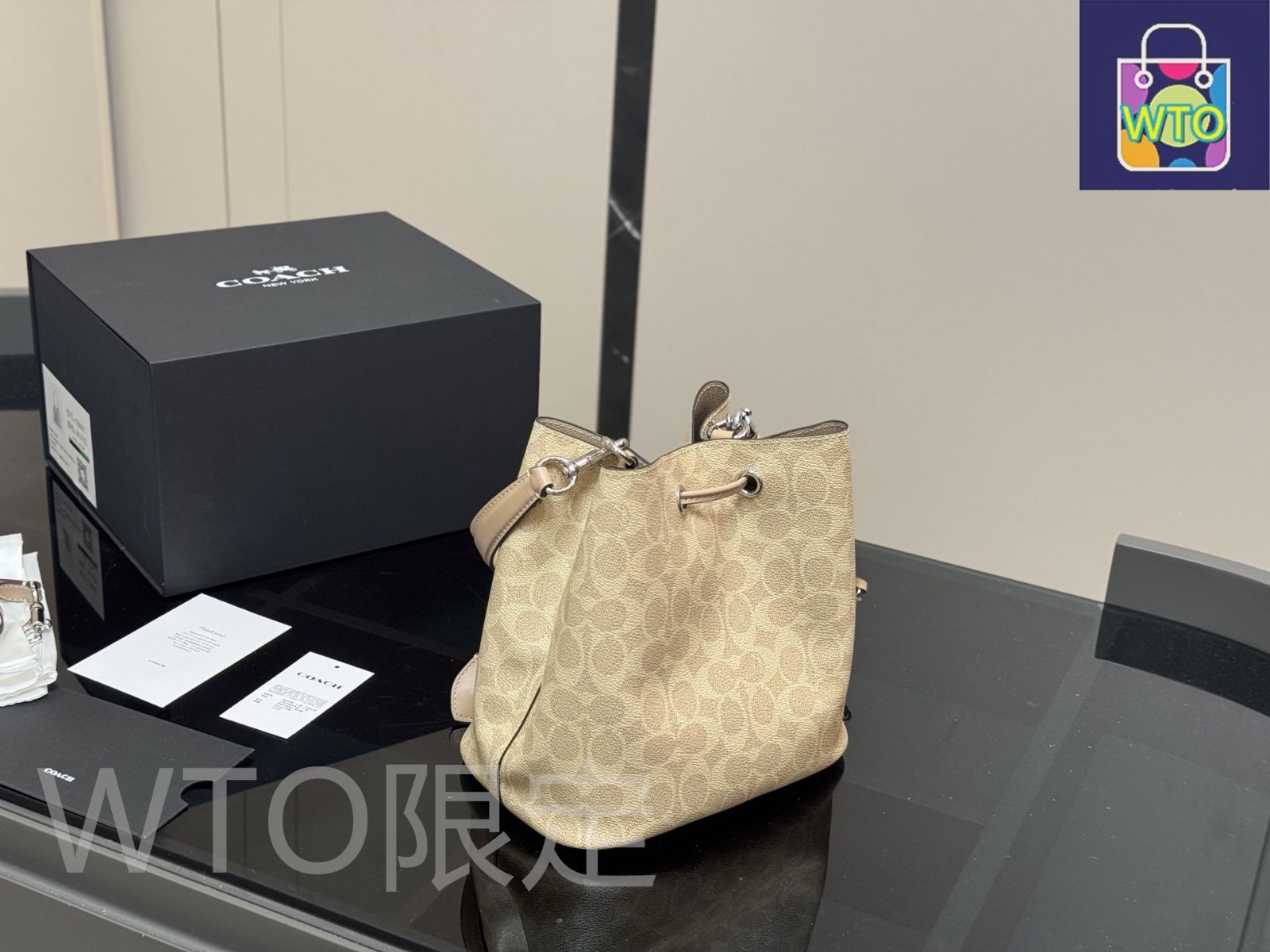 【新品・未使用】COACH ローワン ボストン バケットバッグ 今日特価】Coach コーチ ローワン バケットバッグ 人気急上昇の