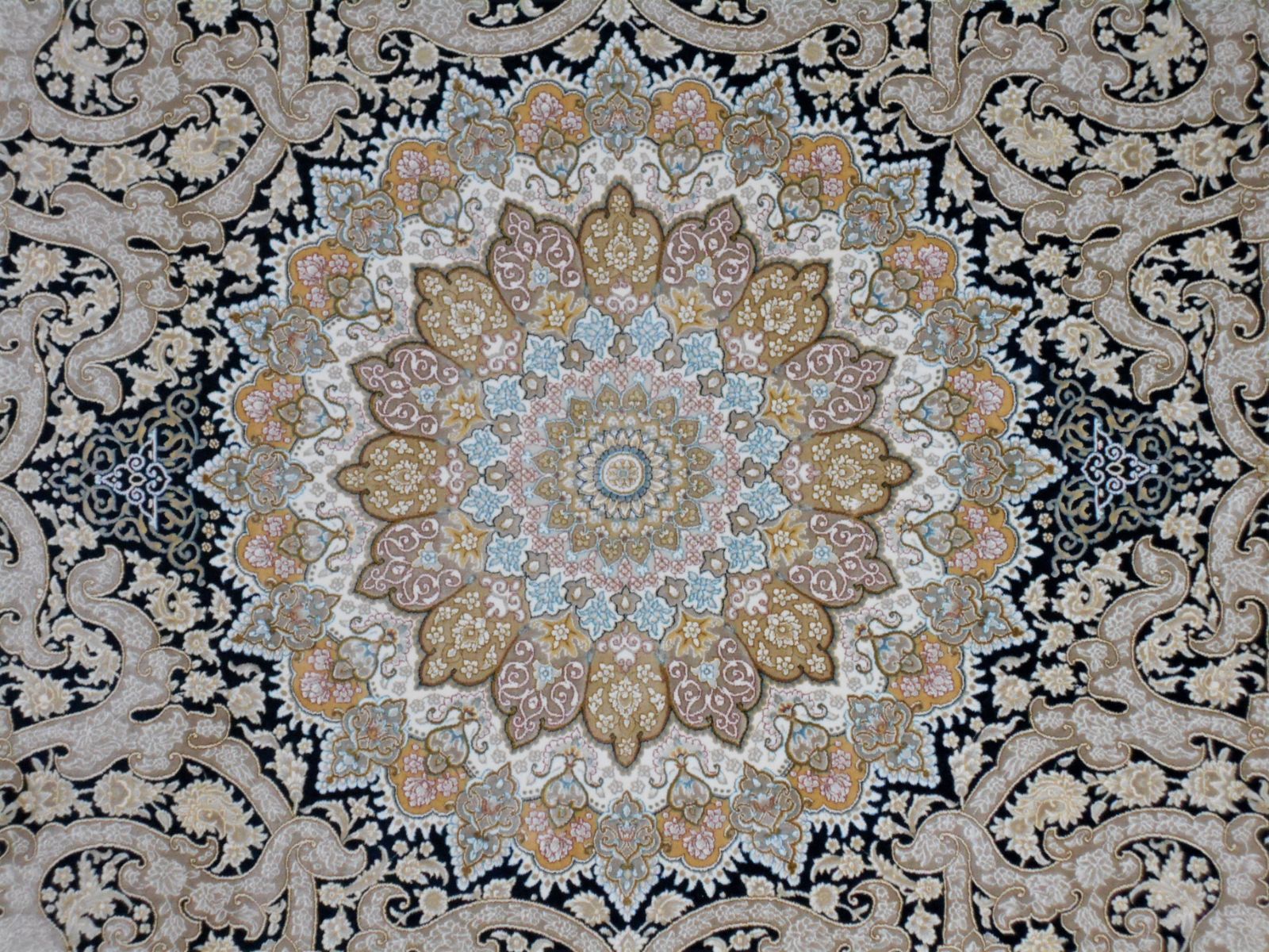 低価爆買い ペルシャ絨毯 額縁付き 50×70cm イラン産-190601の通販 by