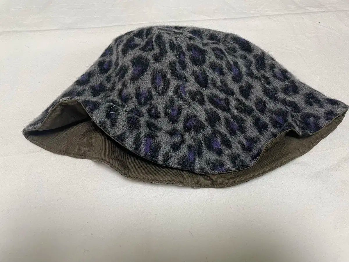 Needles（ニードルズ) 帽子 needles レオパード グレー バケット