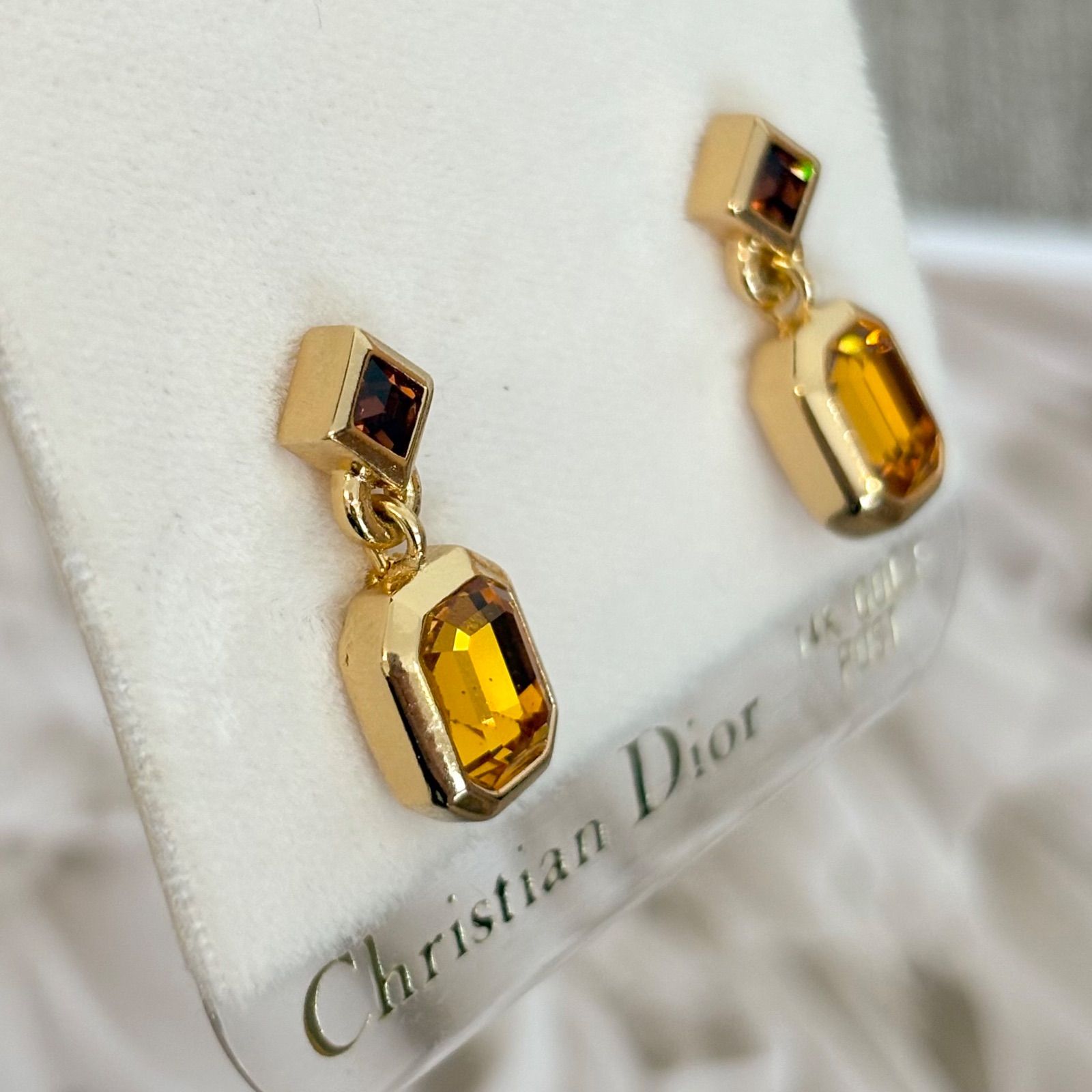 美品Christian Dior クリスチャンディオール イヤリング・ピアス 箱付き】【未使用品】クリスチャンディオール オレンジストーン