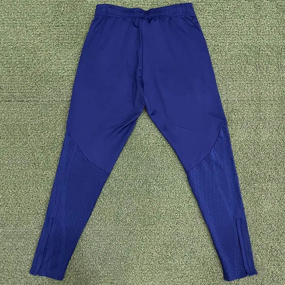 ストライク パンツ