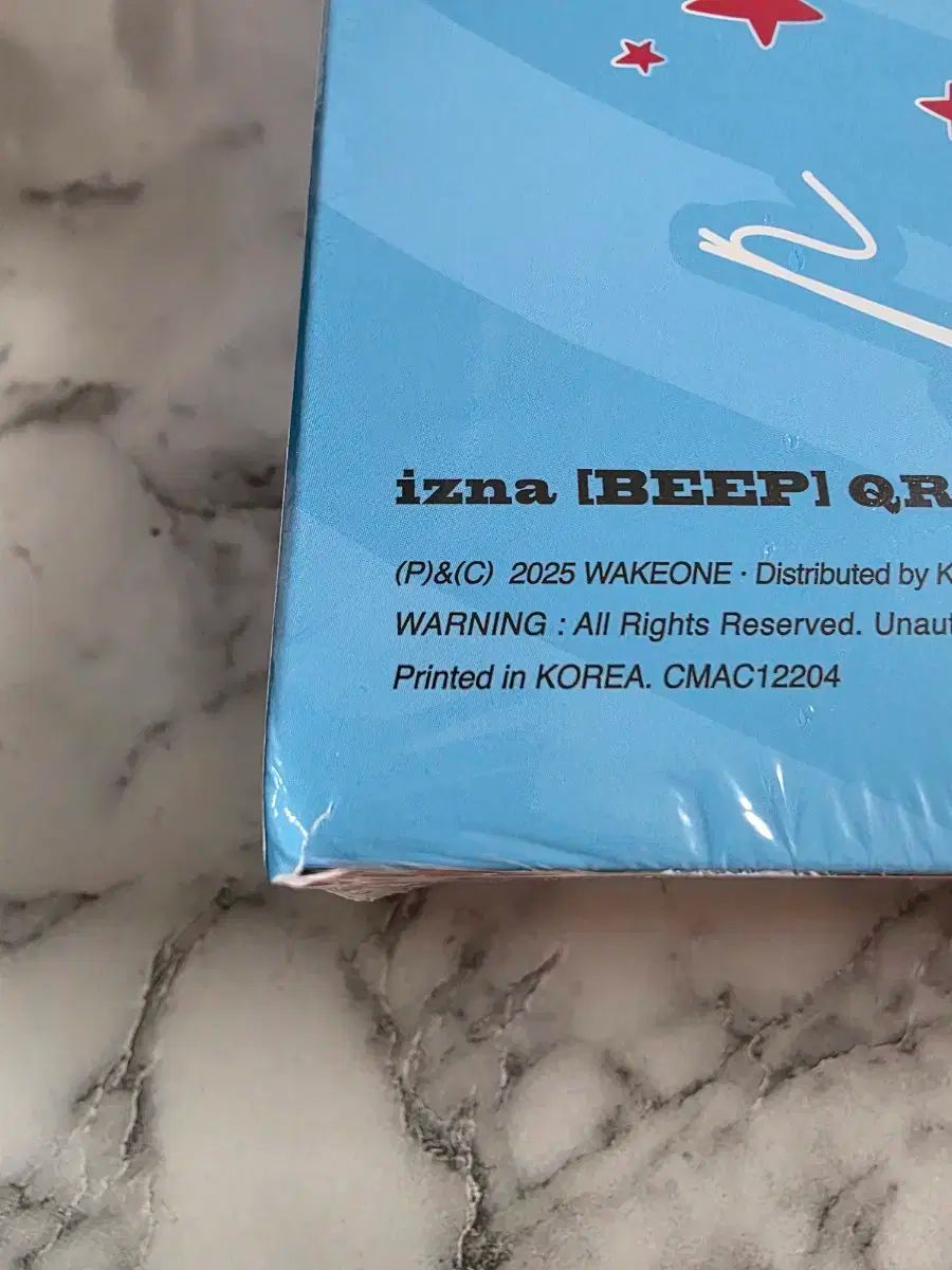 IZNA - BEEP (QR Album Ver.) Limited Edition