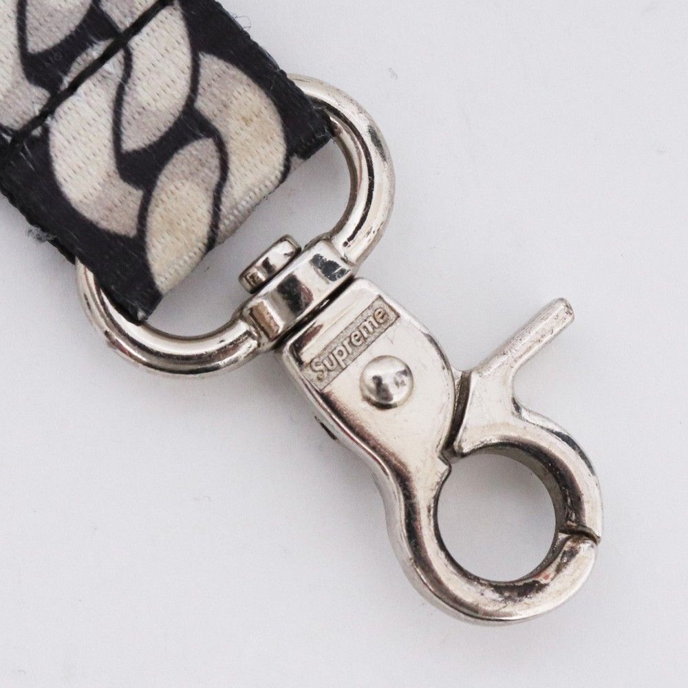 SUPREME Cuban Links Lanyard ブラック - メルカリ SUPREME Cuban Links Lanyard ブラック - メルカリ