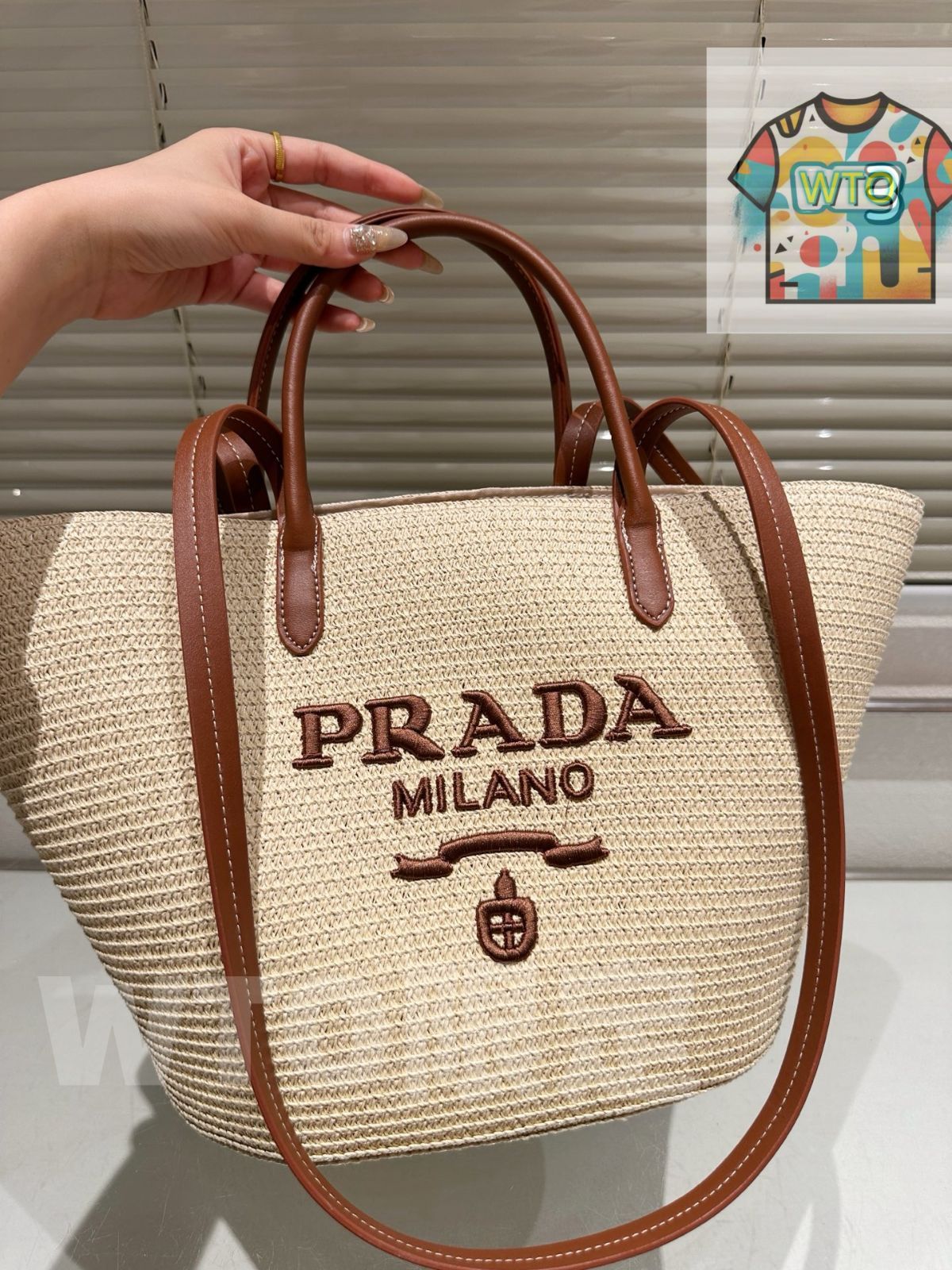 今日WTO】Prada プラダ 藪編みショッピングバッグ フライング