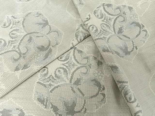 平和屋着物●本場大島紬　白大島　唐草　正絹　逸品　AAAT9434np 平和屋着物○本場大島紬 白大島 唐草 正絹 逸品 AAAT9434np - メルカリ