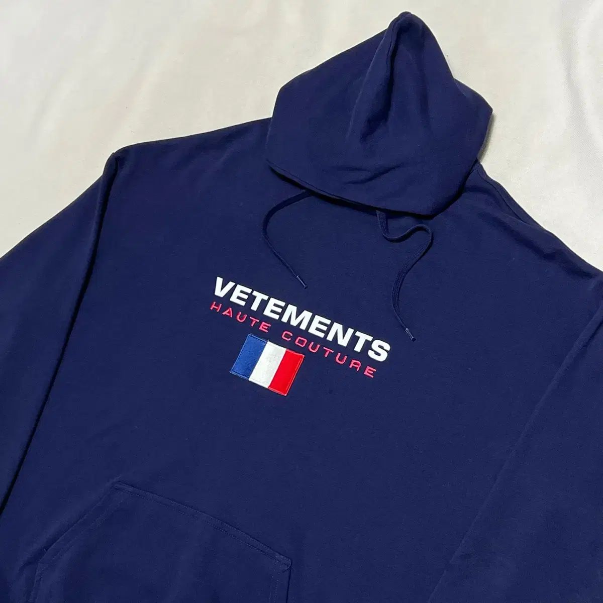 XS VETEMENTS ヴェトモン 17fw オートクチュール フランス フード付きTシャツ