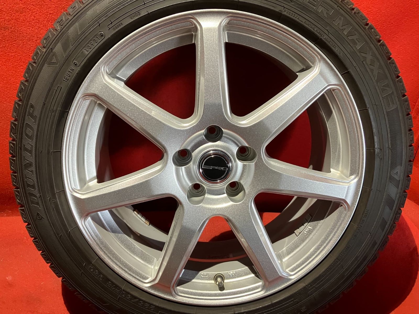 スタッドレスタイヤホイールセット 225 50R18 DUNLOP WM03 18x7.5 38 114.3 5H 社外 PRD 4本SET