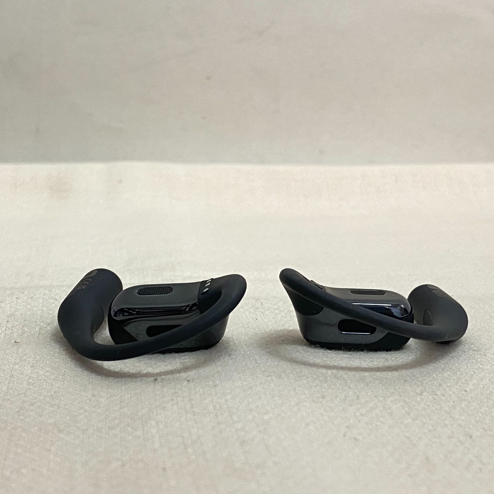 完全ワイヤレスイヤホン 品