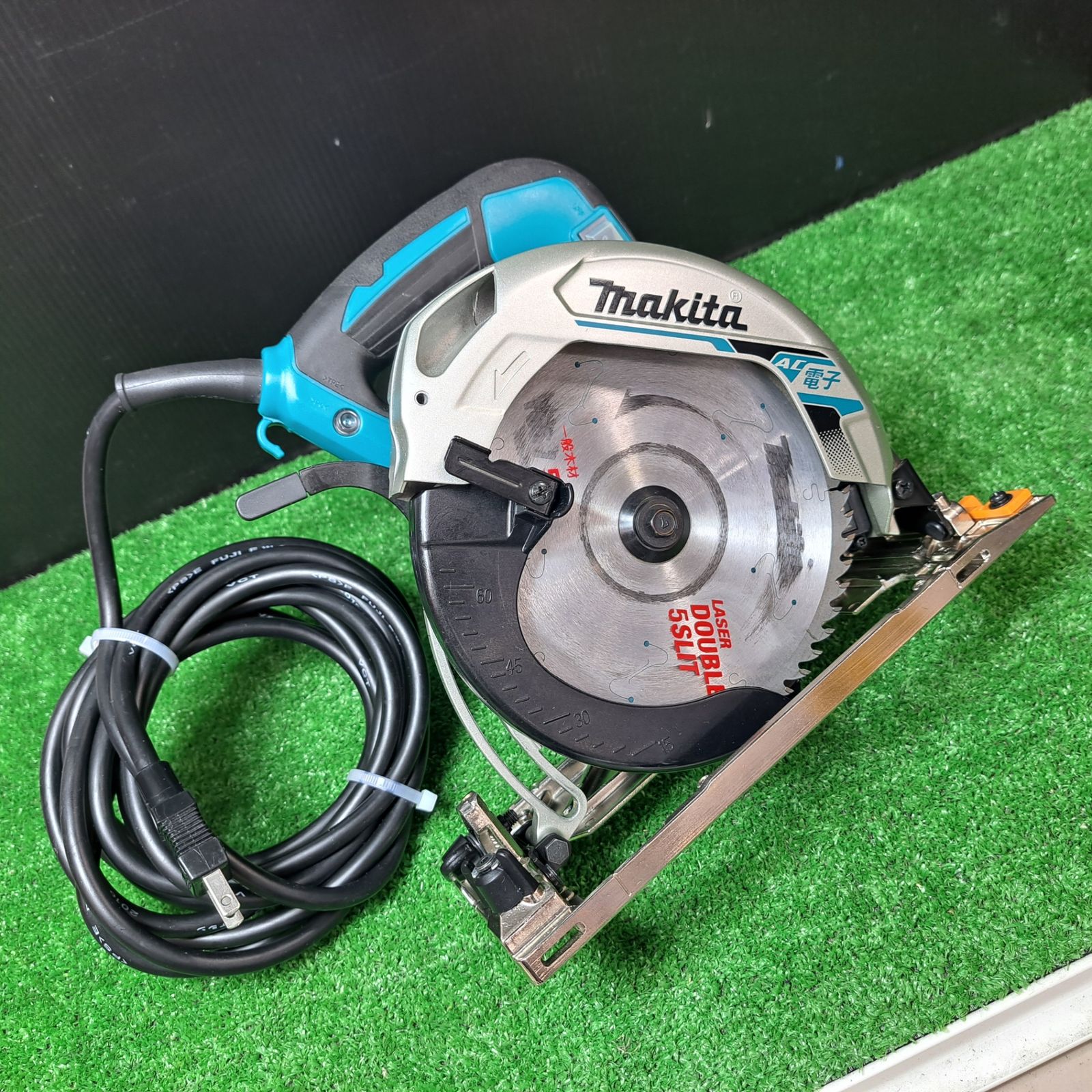 マキタ makita 電子マルノコ HS6302 岩槻店