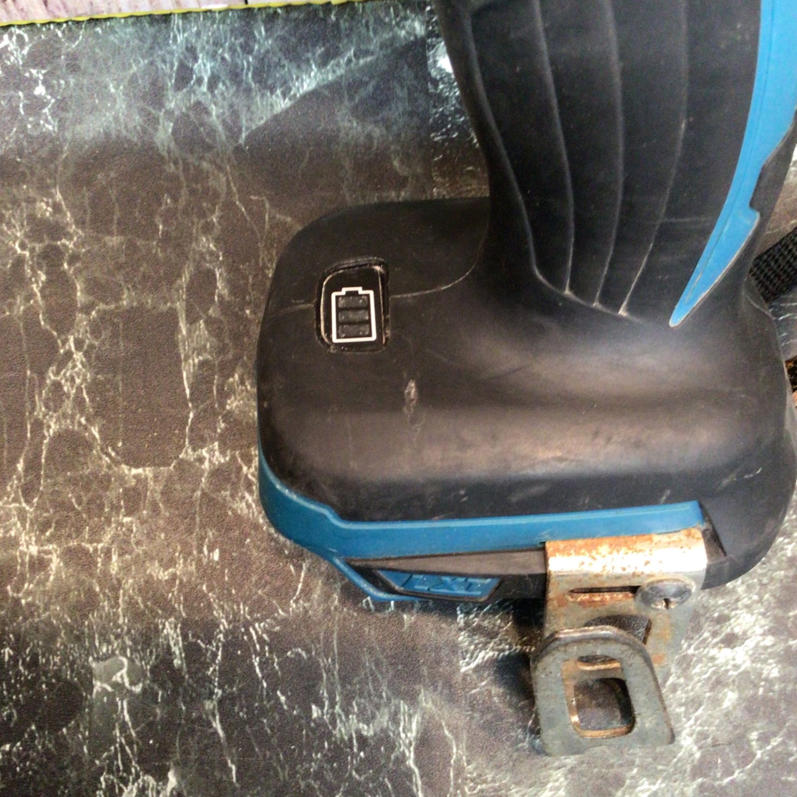 makita コードレス振動ドリルドライバー