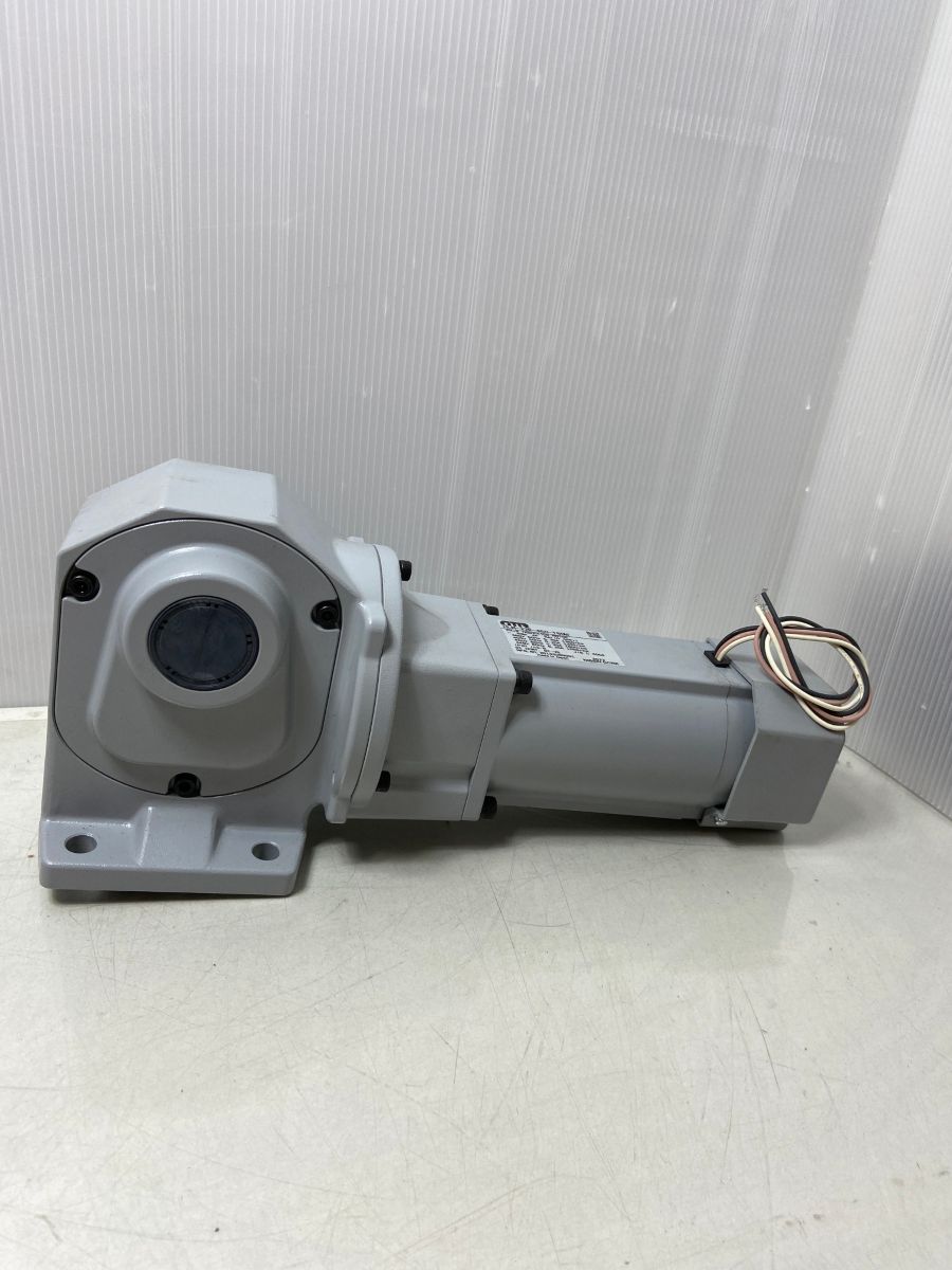 インダクションギアモータ 15W~90W