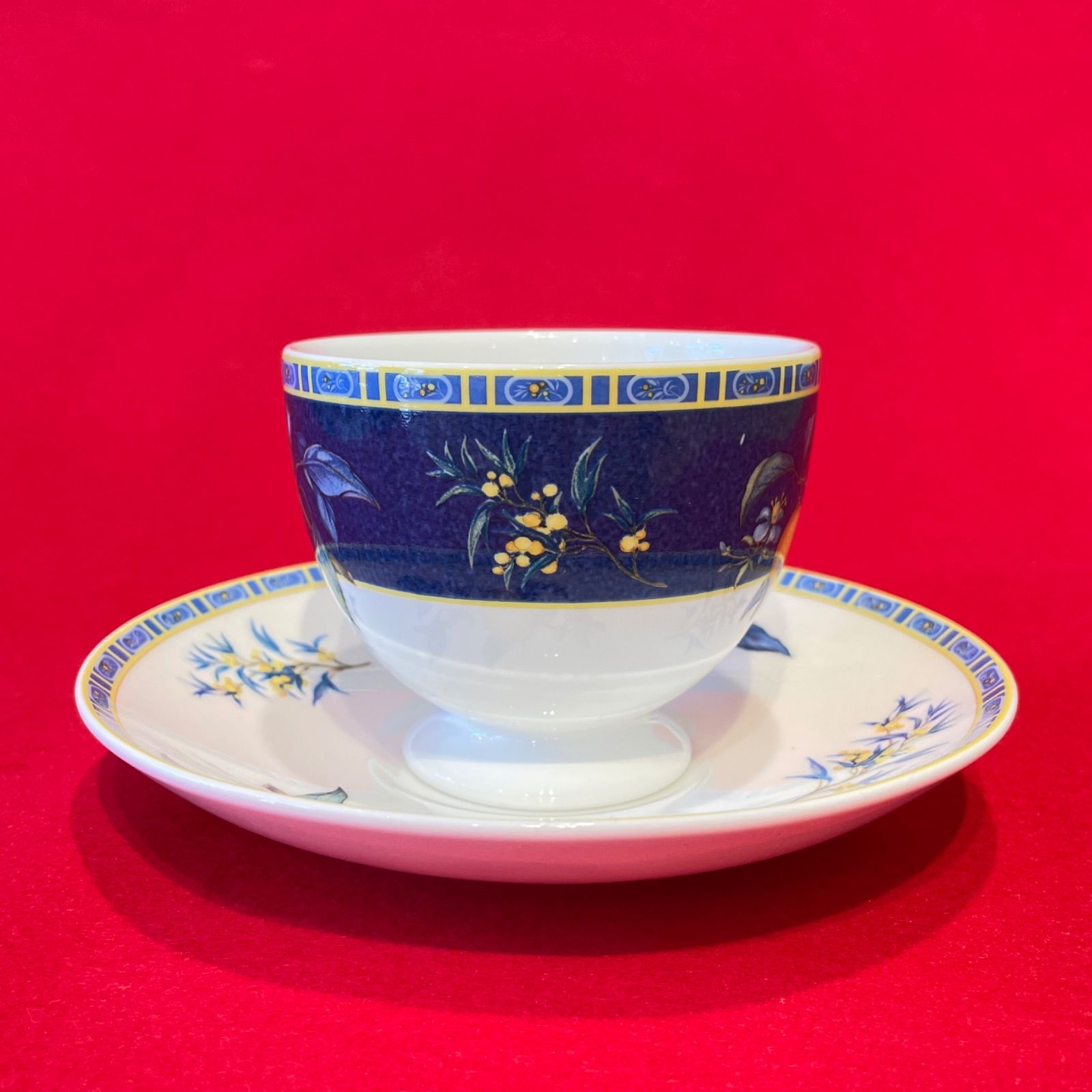 廃盤品】ウェッジウッドWEDGWOOD シトロン カップ&ソーサー - メルカリ